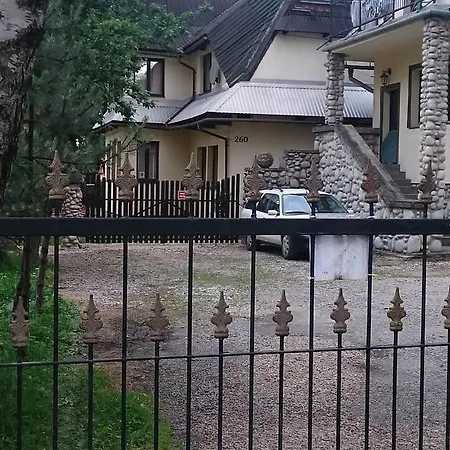 Iris Alloggio in famiglia